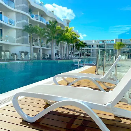 Tropicalidays Olas Apartamento *